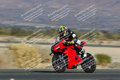 media/Jan-13-2024-SoCal Trackdays (Sat) [[9c032fe5aa]]/Turn 14 (10am)/